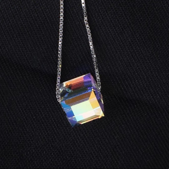 NEW Austrian crystal necklace - Picture 2 of 3